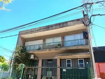 https://www.gallito.com.uy/vendo-amplia-casa-en-propiedad-horizontal-con-gran-terraza-inmuebles-28243836