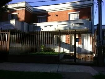 https://web5.gallito.com.uy/vendo-apartamento-de-2-dormitorios-con-opcion-a-3-union-inmuebles-28287149