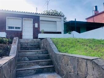 https://www.gallito.com.uy/casa-en-excelente-estado-–-construccion-solida-en-ladrillos-inmuebles-28287401