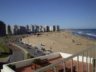 https://www.gallito.com.uy/peninsula-frente-a-la-brava-a-1-cuadra-de-gorlero-inmuebles-28309641