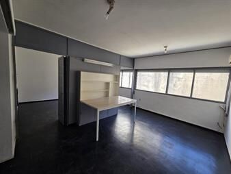 https://www.gallito.com.uy/alquiler-apto-contrafrente-en-3-piso-barrio-centro-inmuebles-28320945