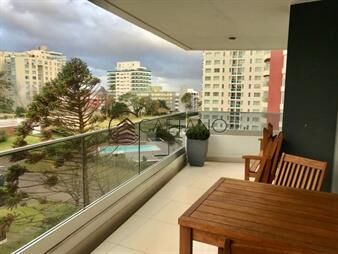https://web5.gallito.com.uy/apartamento-en-venta-en-torre-esmeralda-playa-brava-inmuebles-18410853
