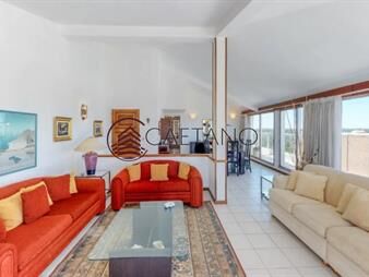 https://web5.gallito.com.uy/penthouse-en-venta-playa-mansa-tres-dormitorios-con-vista-inmuebles-18411113