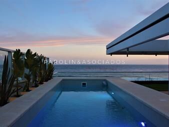 https://web5.gallito.com.uy/departamento-4-dormitorios-tiburon-terrazas-oceano-brava-inmuebles-18755858