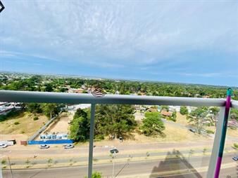 https://www.gallito.com.uy/hermoso-apartamento-en-zona-roosevelt-inmuebles-19142170