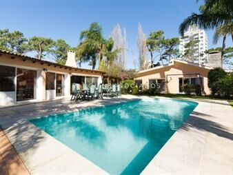 https://web5.gallito.com.uy/muy-linda-casa-en-entorno-super-agradable-inmuebles-19148017