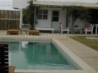 https://web5.gallito.com.uy/casa-en-venta-de-4-dormitorios-en-la-barra-inmuebles-19654673