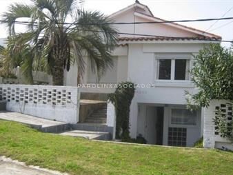 https://web5.gallito.com.uy/casa-en-venta-de-3-dormitorios-en-la-barra-inmuebles-19707742