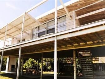 https://www.gallito.com.uy/casa-en-venta-de-4-dormitorios-en-manantiales-inmuebles-19752487