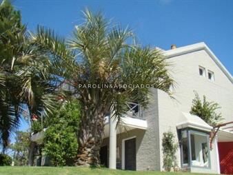https://web5.gallito.com.uy/casa-en-venta-de-6-dormitorios-en-la-barra-inmuebles-19768533