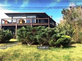 https://www.gallito.com.uy/venta-de-casa-en-manantiales-inmuebles-19856755