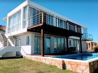 https://www.gallito.com.uy/casa-de-4-dormitorios-en-venta-inmuebles-19872515