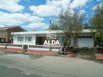 https://web5.gallito.com.uy/casa-en-puerto-escala-mar-ref-ca100984-inmuebles-20244537