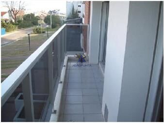 https://web5.gallito.com.uy/apartamento-en-brava-1-dormitorios-inmuebles-17597364