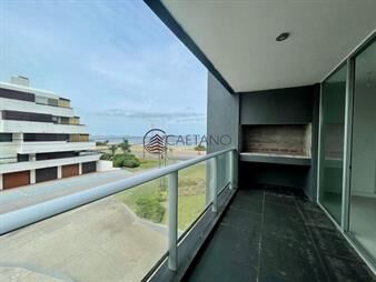 https://web5.gallito.com.uy/hermoso-apartamento-de-dos-dormitorios-frente-al-mar-inmuebles-20285277