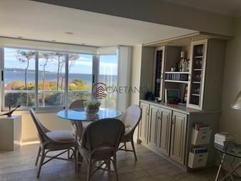 https://web5.gallito.com.uy/apartamento-totalmente-reciclado-frente-al-mar-en-la-playa-inmuebles-20285907