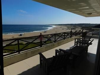 https://www.gallito.com.uy/hermoso-pent-house-de-3-dormitorios-en-lomas-iii-inmuebles-20236496