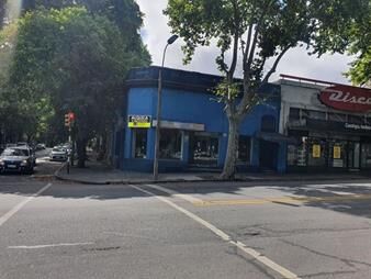 https://web5.gallito.com.uy/gral-flores-esq-vilardebo-inmuebles-20414075