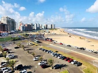 https://web5.gallito.com.uy/muy-lindo-departamento-a-pasos-de-playa-brava-inmuebles-18906065