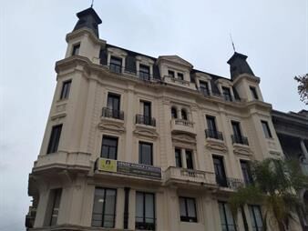 https://web5.gallito.com.uy/gran-loft-frente-a-plaza-matriz-inmuebles-20548566