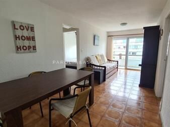 https://web5.gallito.com.uy/apartamento-en-aidi-grill-inmuebles-21203222