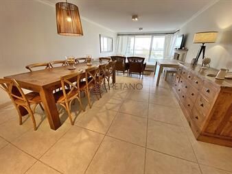 https://web5.gallito.com.uy/gran-pent-couse-en-primera-fila-inmuebles-20037092