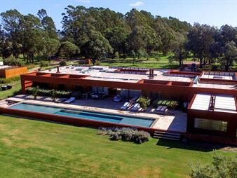 https://www.gallito.com.uy/chacra-exclusiva-en-la-barra-inmuebles-21528950