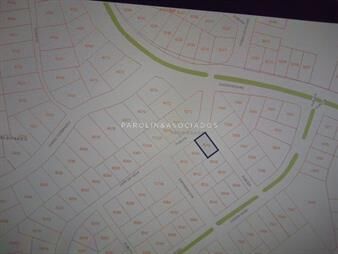 https://web5.gallito.com.uy/terreno-esquinero-inmuebles-18612043