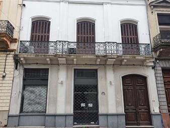 https://www.gallito.com.uy/edificio-entero-en-piedras-esq-misiones-inmuebles-21971119