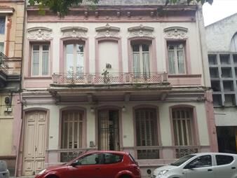 https://web5.gallito.com.uy/maldonado-esq-andes-edificio-entero-con-jardin-inmuebles-21971263