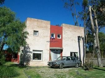 https://web5.gallito.com.uy/casa-en-la-barra-3-dormitorios-inmuebles-21298886