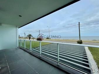 https://web5.gallito.com.uy/comodo-apartamento-de-un-dormitorio-frente-al-mar-inmuebles-20285274