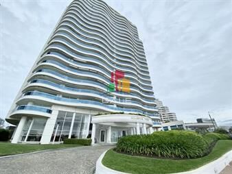 https://web5.gallito.com.uy/lujoso-apartamento-en-mansa-punta-del-este-inmuebles-21962840
