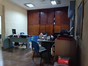 https://web5.gallito.com.uy/local-gran-local-casi-780-m2-zapican-proximo-a-garibal-inmuebles-22357386