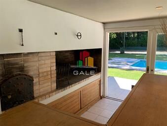 https://web5.gallito.com.uy/oportunidad-real-ideal-para-invertir-impresionante-casa-m-inmuebles-22636159