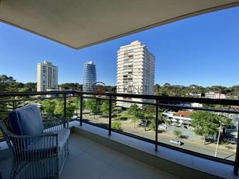 https://www.gallito.com.uy/hermoso-apto-en-edificio-de-categoria-inmuebles-20975050