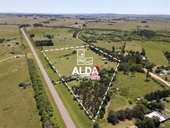 https://www.gallito.com.uy/chacra-en-san-carlos-ref-ch500898-inmuebles-22997985