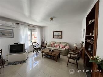 https://web5.gallito.com.uy/apartamento-de-3-dormitorios-en-peninsula-punta-del-este-inmuebles-22890155