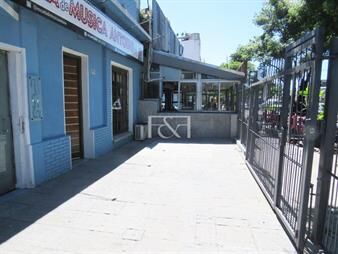 https://web5.gallito.com.uy/venta-casa-tres-dormitorios-brazo-oriental-inmuebles-23147963
