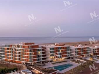 https://web5.gallito.com.uy/exclusivo-apartamento-frente-al-mar-the-colette-en-venta-inmuebles-23203264