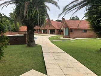 https://web5.gallito.com.uy/venta-de-casa-4-dormitorios-en-lugano-punta-del-este-inmuebles-22211169