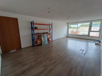 https://www.gallito.com.uy/oficina-oficina-en-br-artigas-frente-a-la-española-inmuebles-23218421