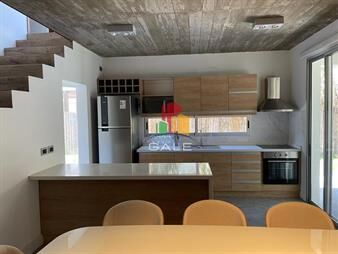 https://web5.gallito.com.uy/casa-en-venta-en-solanas-inmuebles-22636094