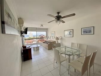 https://web5.gallito.com.uy/apartamento-con-vista-a-playa-mansa-inmuebles-19506356