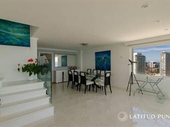 https://web5.gallito.com.uy/pent-house-en-tequendama-playa-mansa-a-sus-pies-inmuebles-23332189