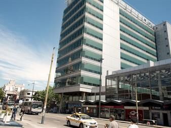 https://web5.gallito.com.uy/edificio-18-de-julio-proximo-banco-hipotecario-gran-esqui-inmuebles-23405100