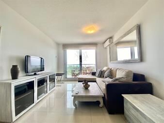 https://web5.gallito.com.uy/apto-de-3-dormitorios-en-roosevelt-con-vista-consulte-inmuebles-22911019