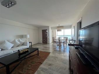 https://web5.gallito.com.uy/apartamento-de-3-dor-en-la-peninsula-cerca-del-puerto-inmuebles-22909839