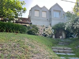 https://web5.gallito.com.uy/casa-a-50-metros-del-mar-en-la-brava-alquiler-inmuebles-23158111