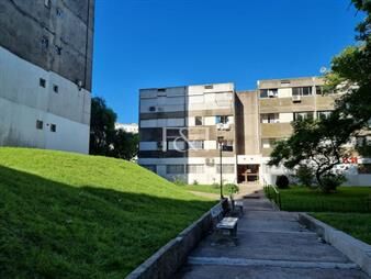 https://www.gallito.com.uy/apartamento-euskalerria-ch-92-inmuebles-23547856